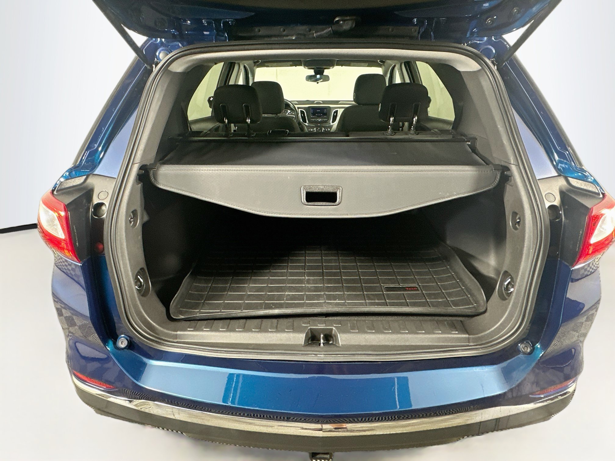 Used 2020 Chevrolet Equinox LT FWD image 26