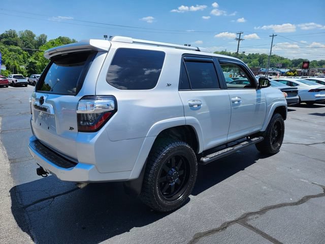 Used 2017 Toyota 4Runner SR5 Premium AWD/4WD image 8