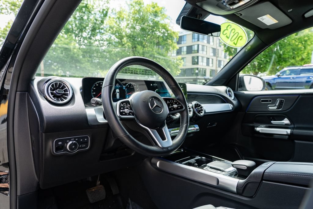 Used 2023 Mercedes-Benz GLB 250 4MATIC image 22