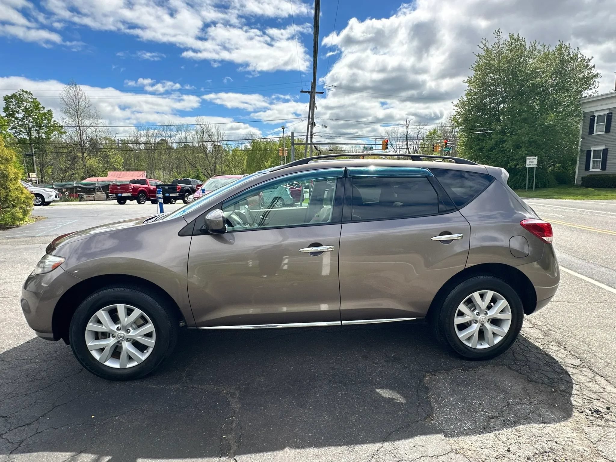 Used 2011 Nissan Murano SV AWD/4WD image 7