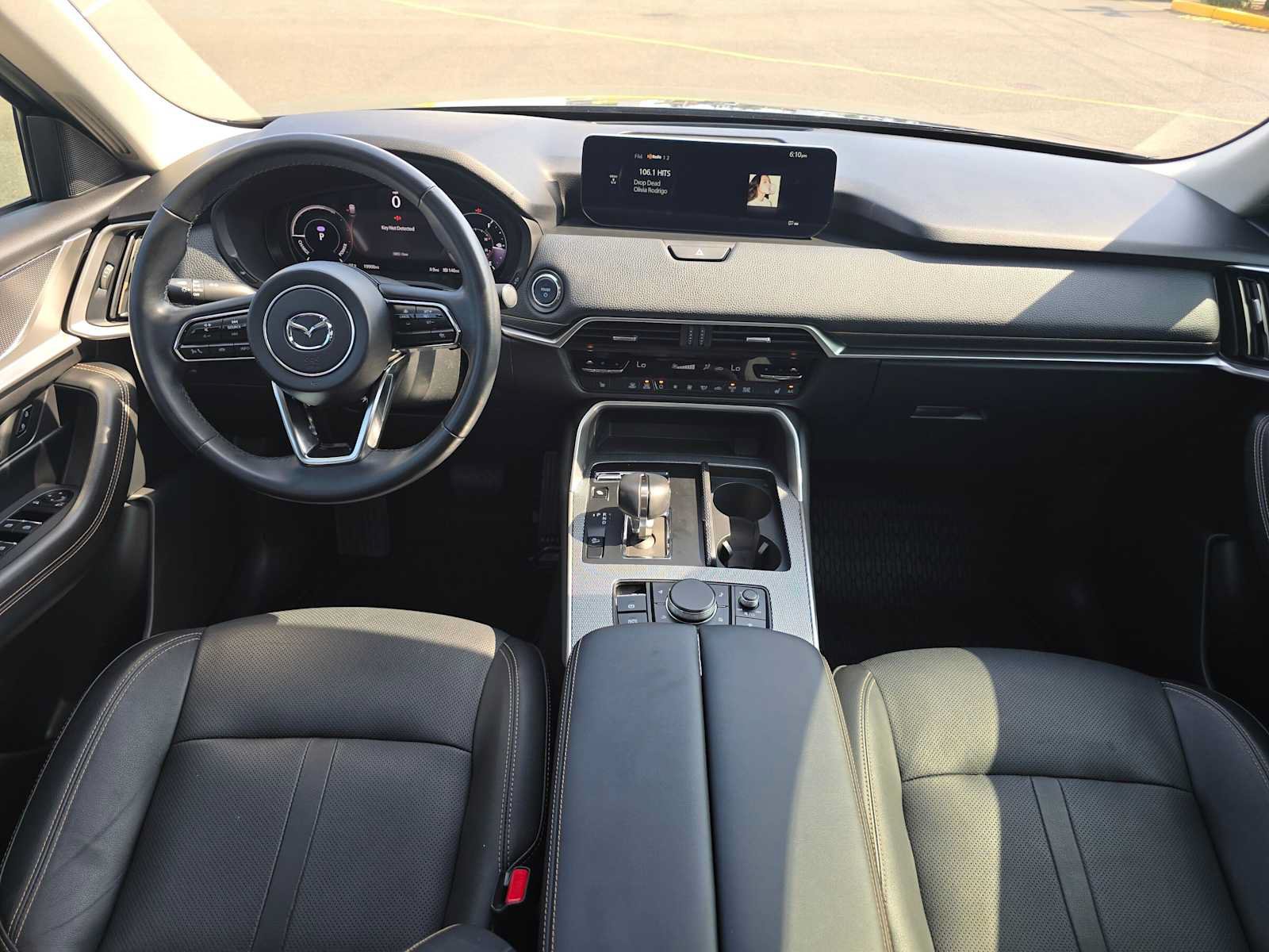 Used 2024 MAZDA CX-90 Plug-In Hybrid w/ Preferred AWD/4WD image 18
