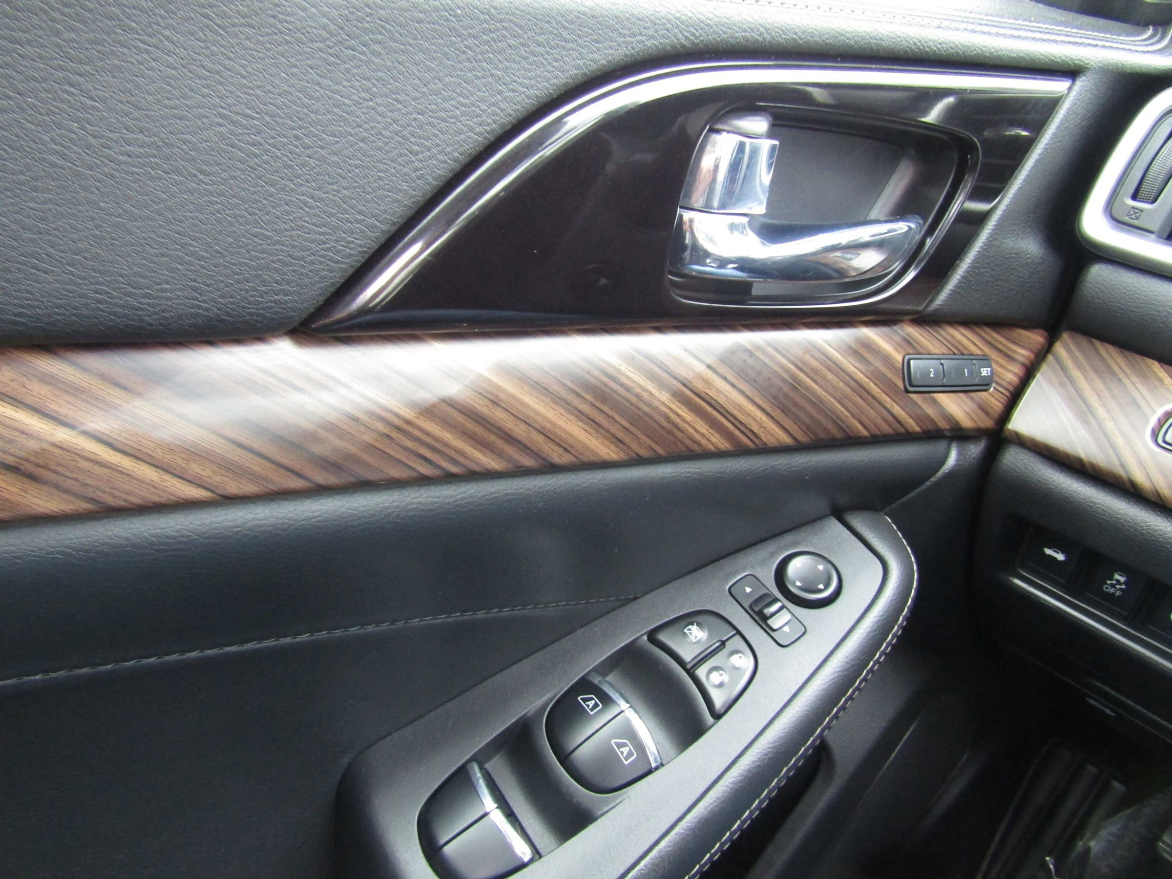 Used 2016 Nissan Maxima Platinum image 36