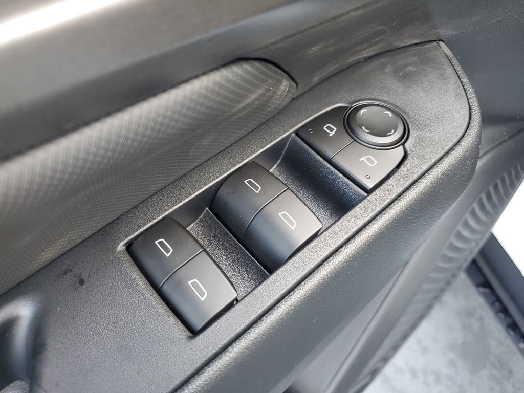 New 2026 Chevrolet Equinox EV LT image 19