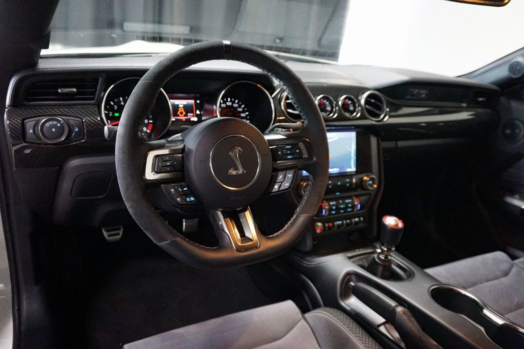 Used 2020 Ford Mustang Shelby GT350 w/ Technology Package image 10