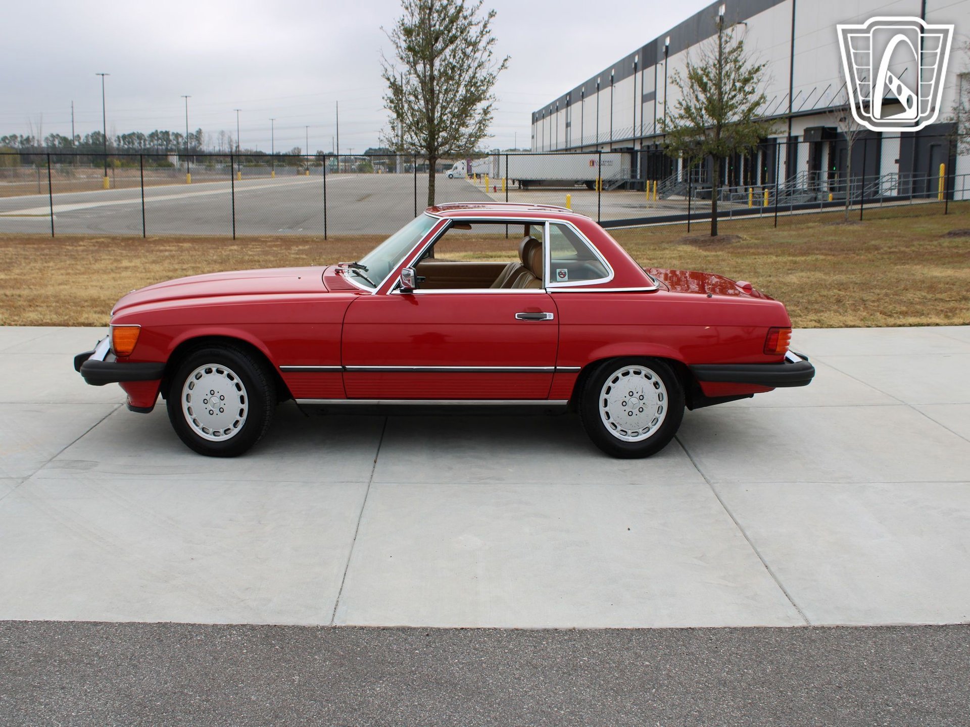 Used 1988 Mercedes-Benz 560 SL image 17