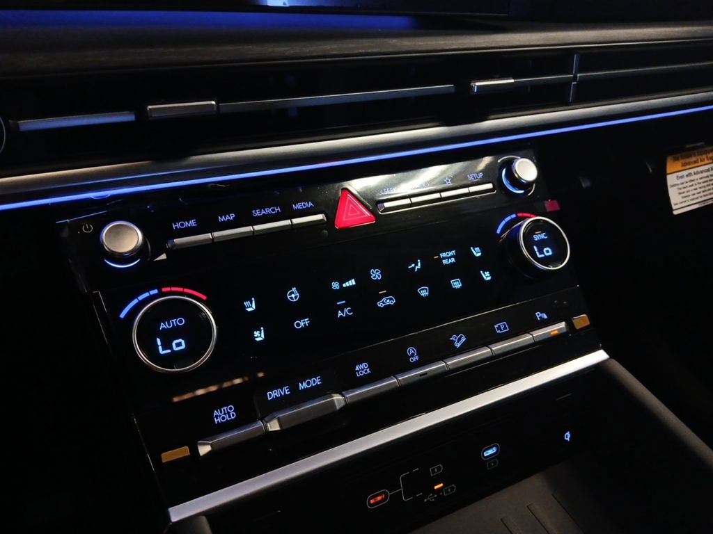 New 2026 Hyundai Santa Fe Limited AWD/4WD image 22