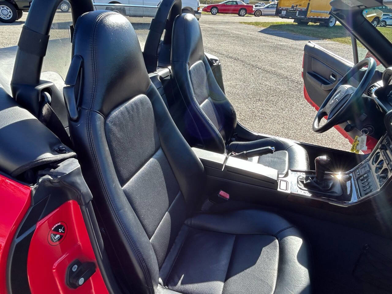 Used 1998 BMW Z3 2.8 RWD image 15