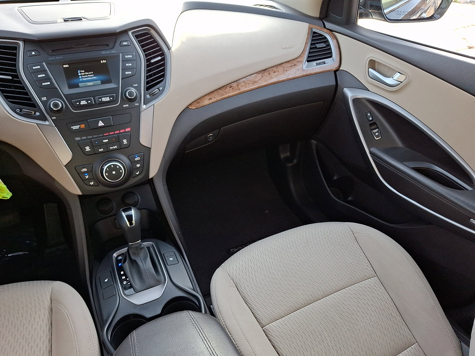 Used 2016 Hyundai Santa Fe Sport w/ Option Group 02 image 16