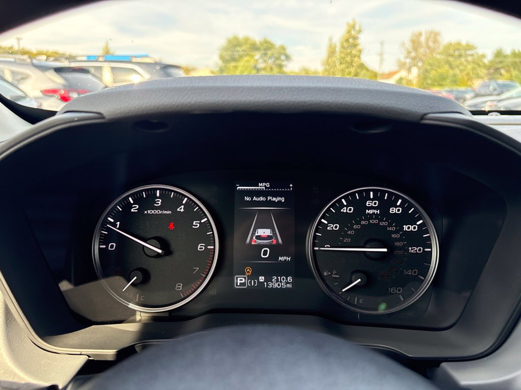 Certified 2025 Subaru Crosstrek 2.5i Premium AWD/4WD image 13