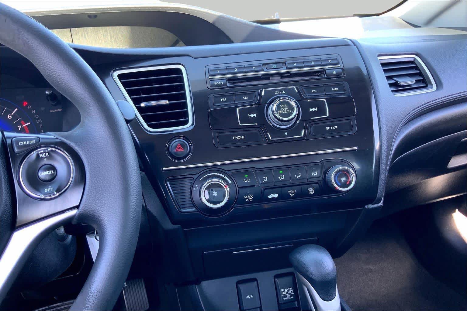 Used 2013 Honda Civic LX image 6