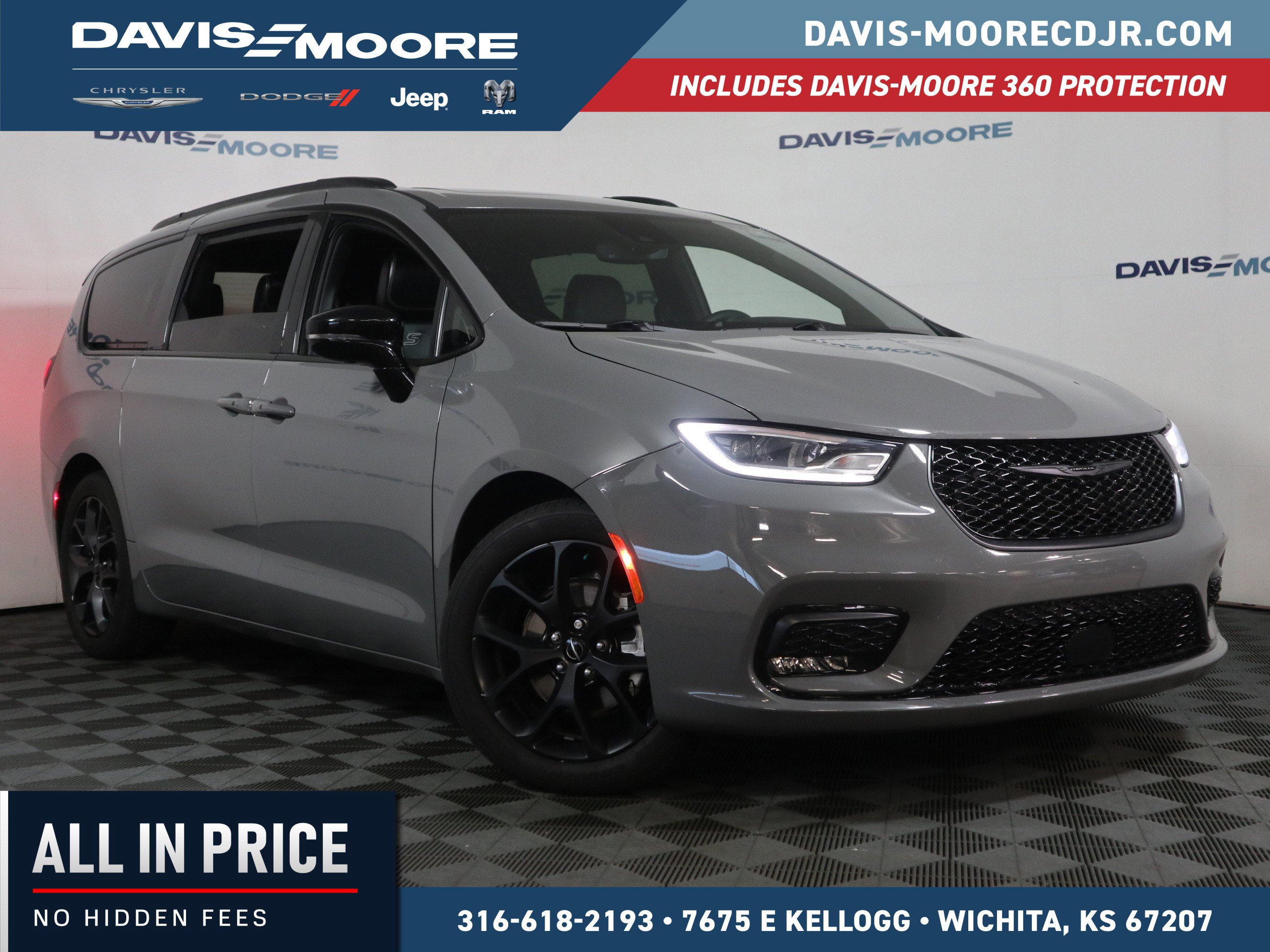 Used 2025 Chrysler Pacifica Limited
