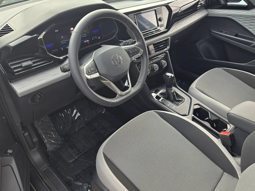 Certified 2023 Volkswagen Taos S FWD image 11