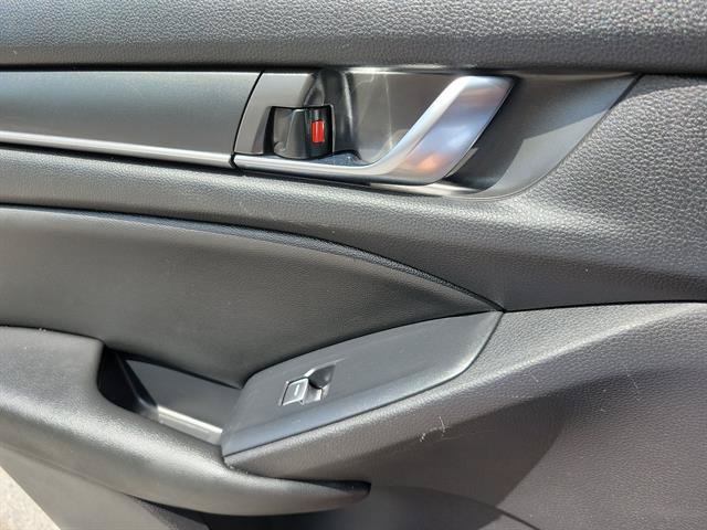 Used 2020 Honda Accord Sport image 10