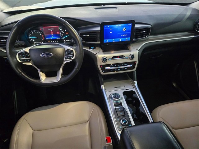 Certified 2024 Ford Explorer XLT w/ Equipment Group 202A image 6