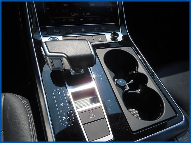 Used 2025 Audi Q7 3.0T Premium Plus AWD/4WD image 19