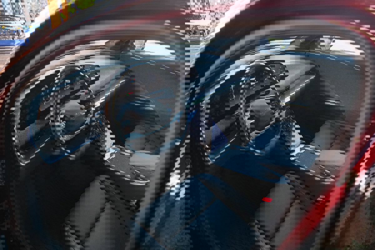 Used 2024 Lucid Air Touring image 38