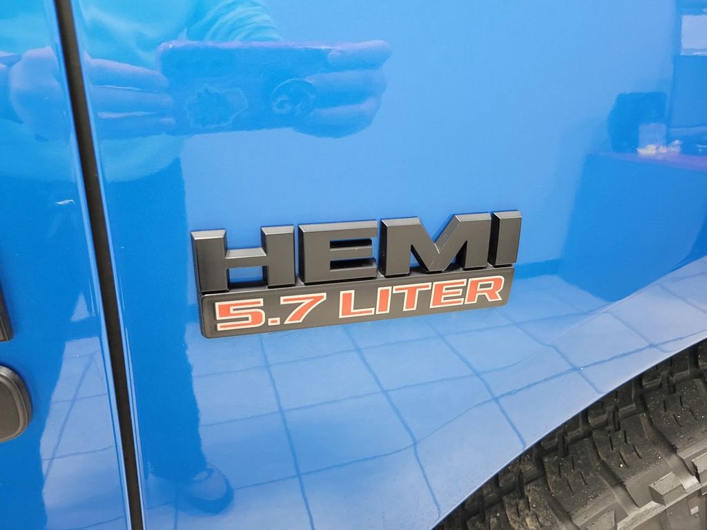 Used 2018 RAM 1500 Sport w/ Hydro Blue Sport Package image 18