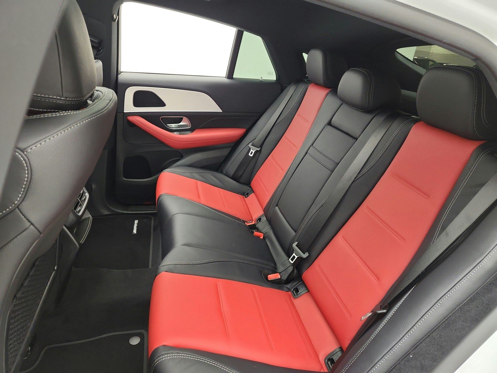 New 2027 Mercedes-Benz GLE 450 4MATIC Coupe image 11