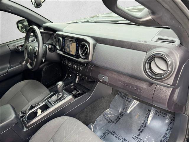 Used 2018 Toyota Tacoma TRD Sport w/ Technology Package image 20