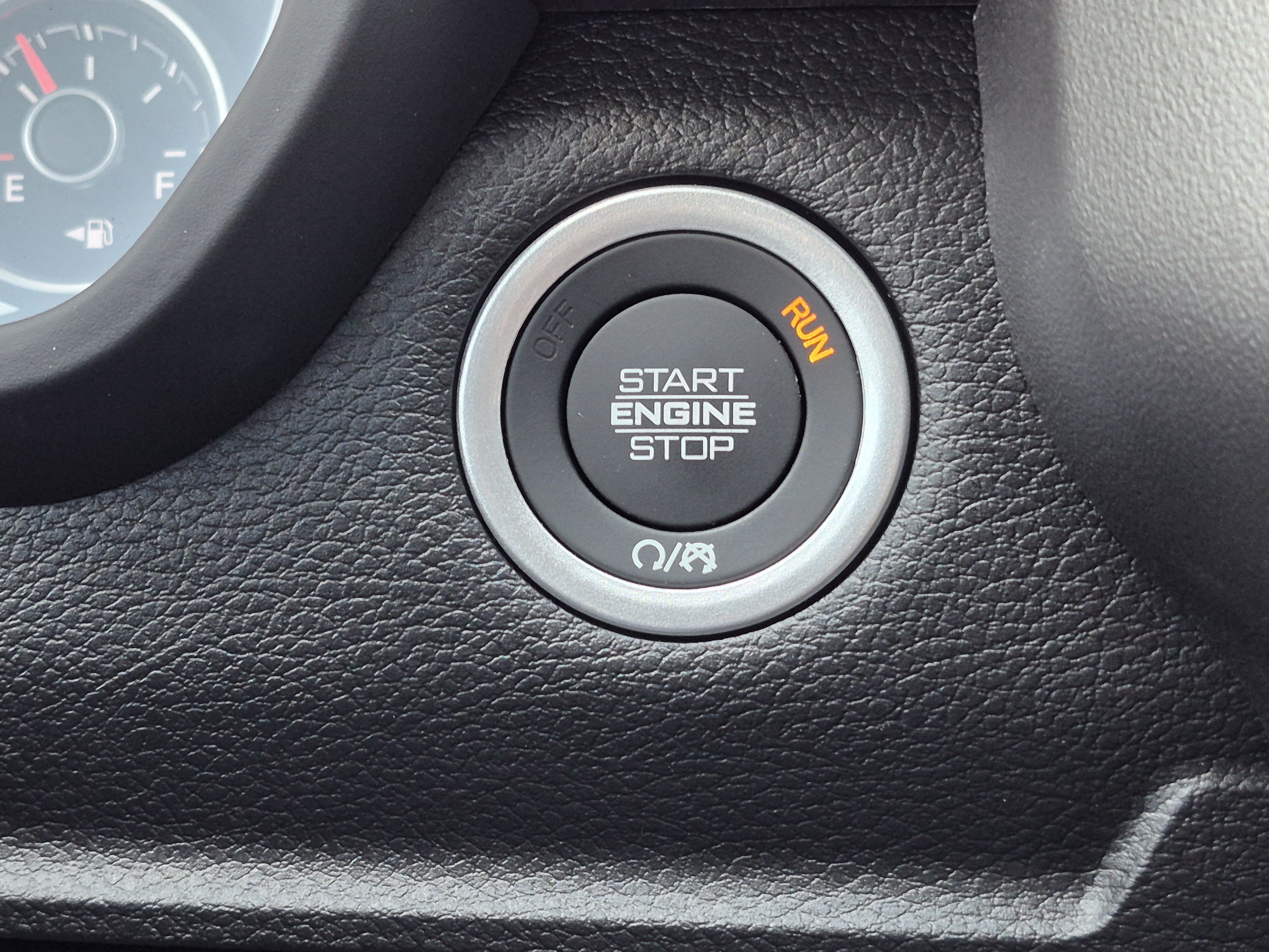 New 2026 RAM 1500 Express AWD/4WD image 24