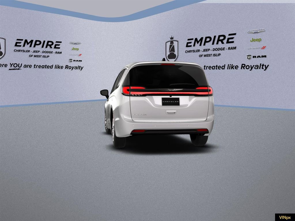 New 2026 Chrysler Pacifica Select image 16