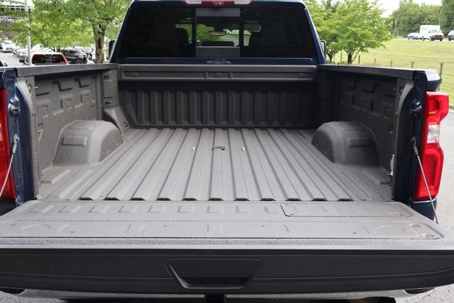 Used 2022 Chevrolet Silverado 2500 LTZ w/ LTZ Premium Package AWD/4WD image 24