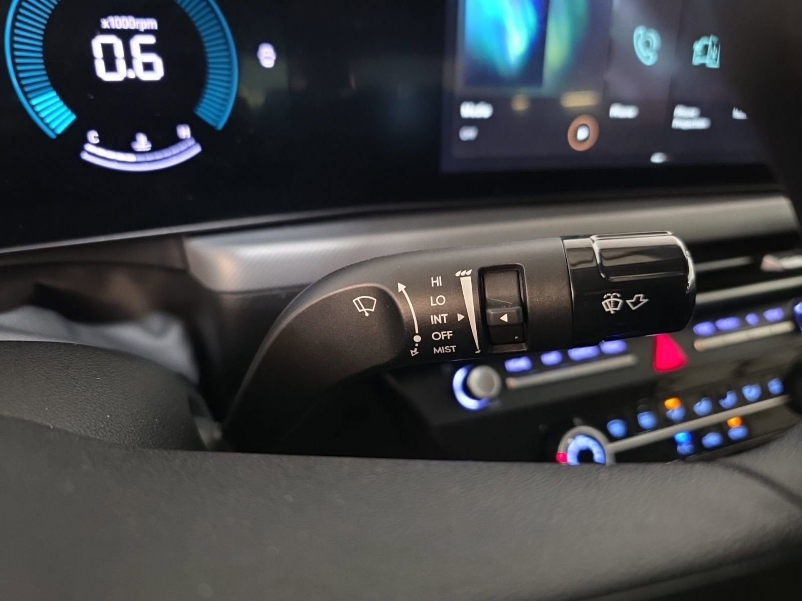 Used 2025 Hyundai Sonata SE image 16