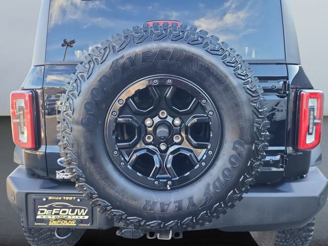 Used 2023 Ford Bronco Wildtrak image 29