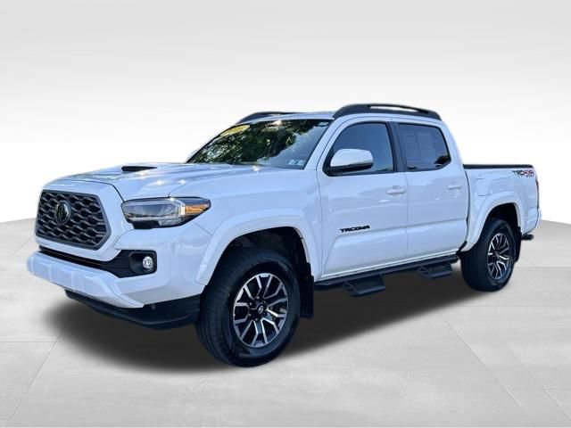 Certified 2023 Toyota Tacoma TRD Sport AWD/4WD image 1
