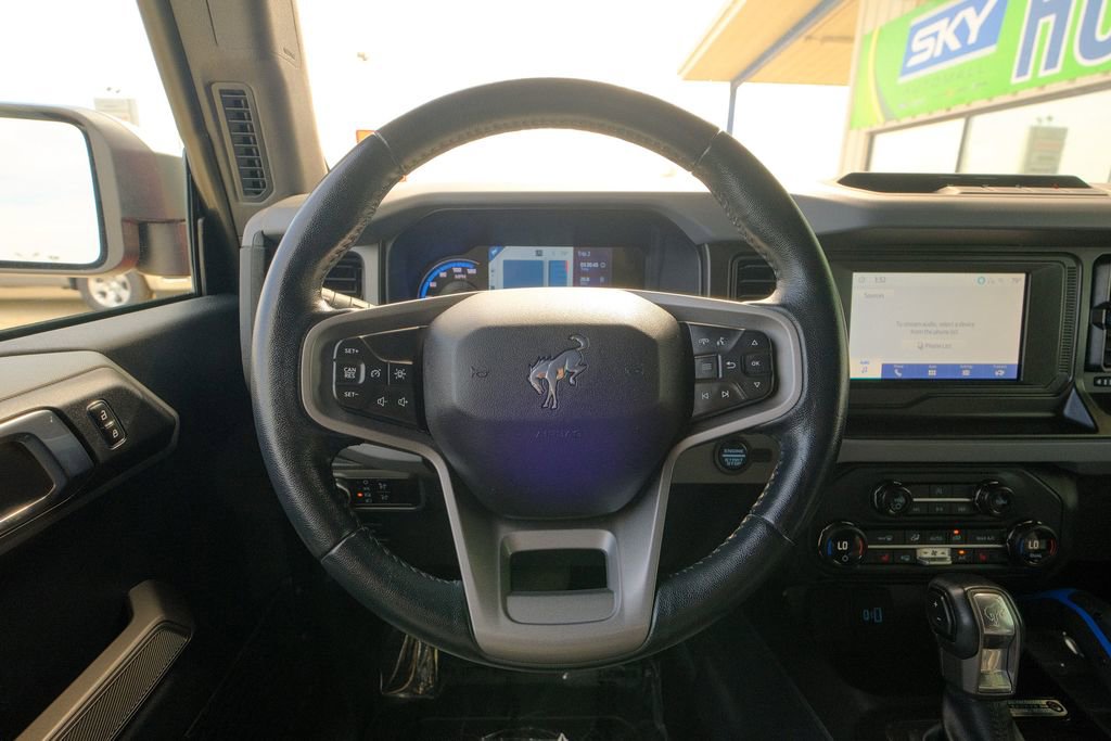 Used 2023 Ford Bronco Black Diamond image 33