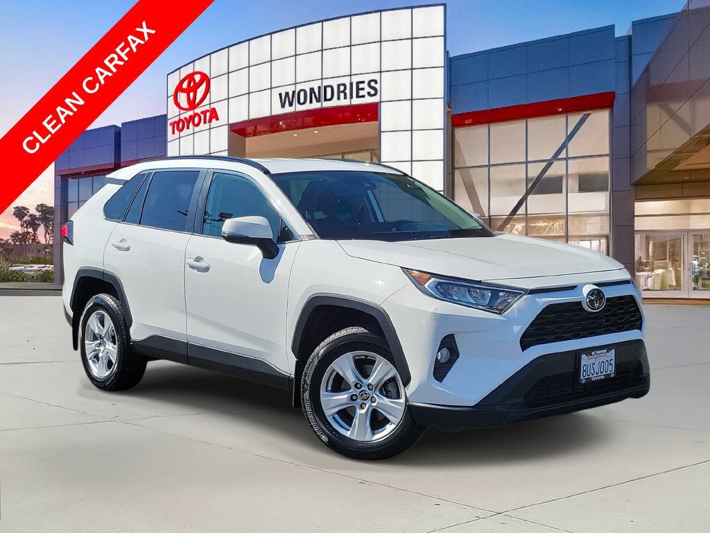 Used 2021 Toyota RAV4 XLE w/ Carpet Mat Package (TMS)