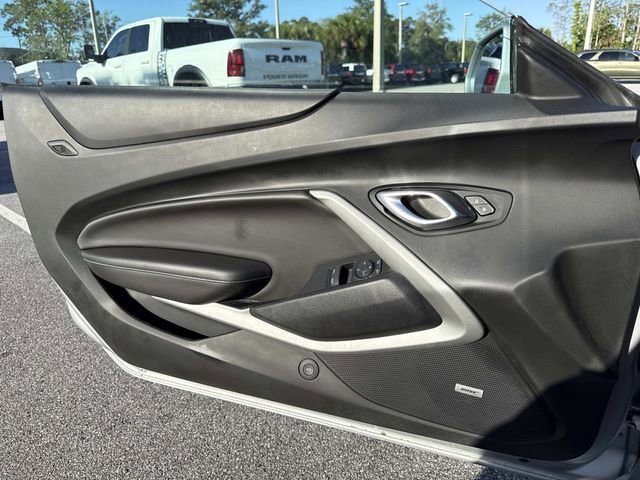 Used 2017 Chevrolet Camaro LT w/ Technology Package image 15