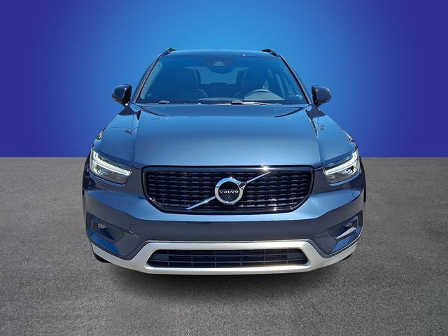 Used 2022 Volvo XC40 T5 R-Design AWD/4WD image 2