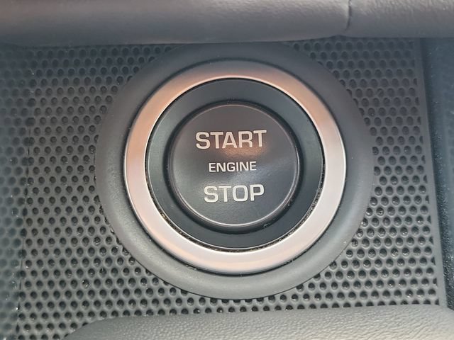 Used 2016 Land Rover Range Rover Sport Supercharged AWD/4WD image 31