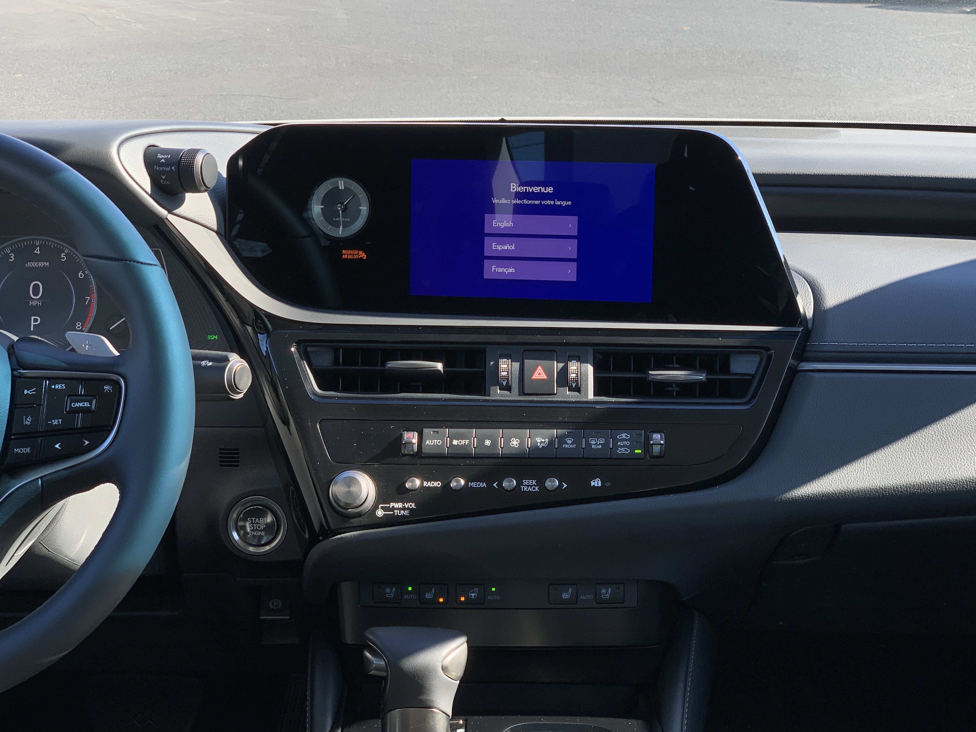 Certified 2025 Lexus ES 350 w/ Premium Package image 31