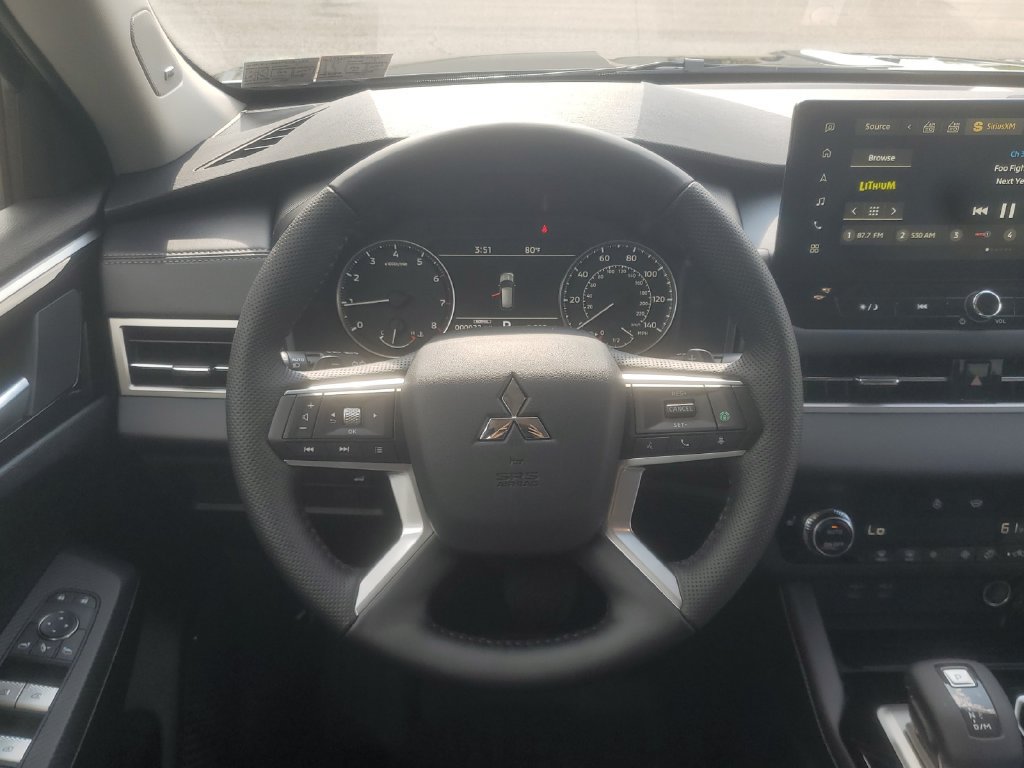 New 2026 Mitsubishi Outlander SE AWD/4WD image 15