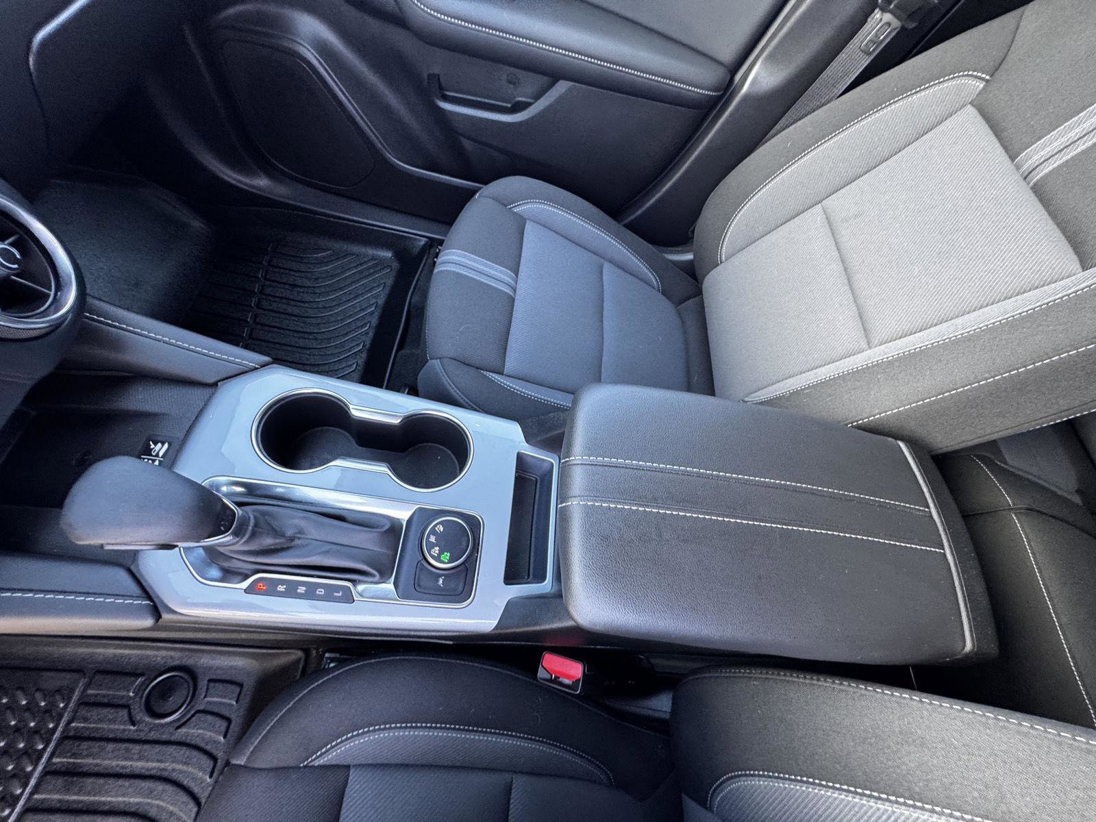 Used 2024 Chevrolet Blazer LT w/ Convenience Package image 27