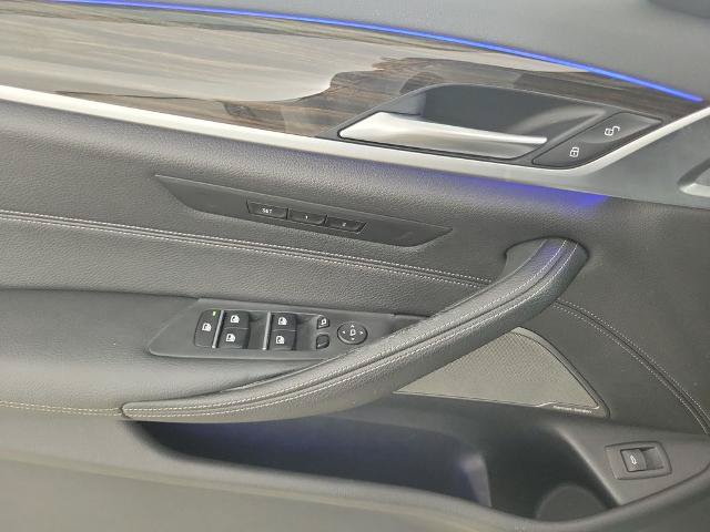 Used 2021 BMW 530i w/ Premium Package RWD image 19