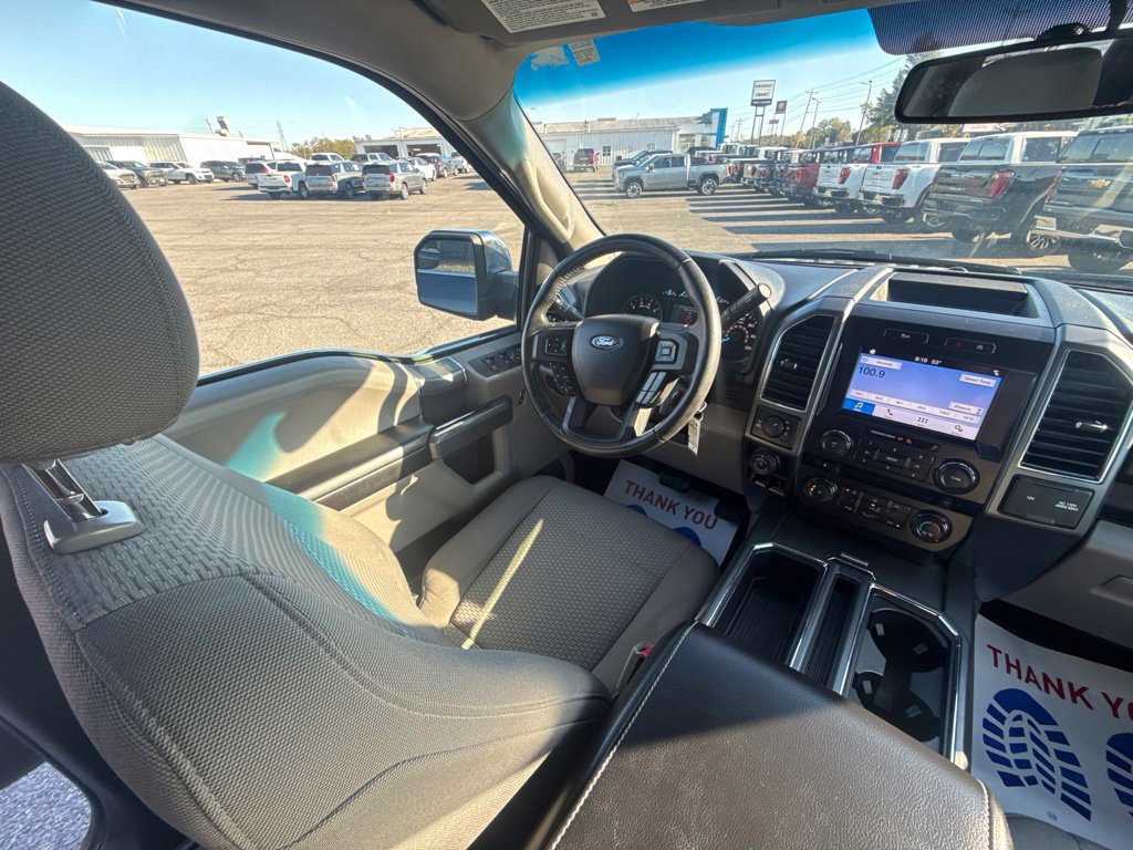 Used 2017 Ford F150 XLT w/ Equipment Group 302A Luxury AWD/4WD image 16