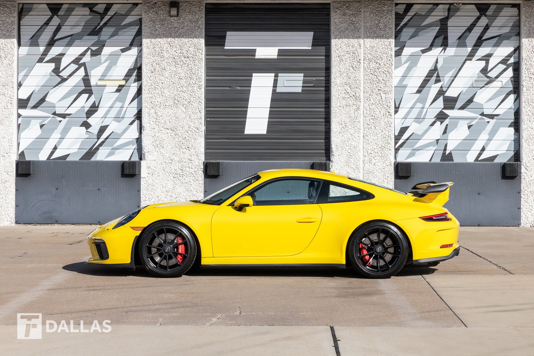 Used 2018 Porsche 911 GT3 w/ Sport Chrono Package image 8
