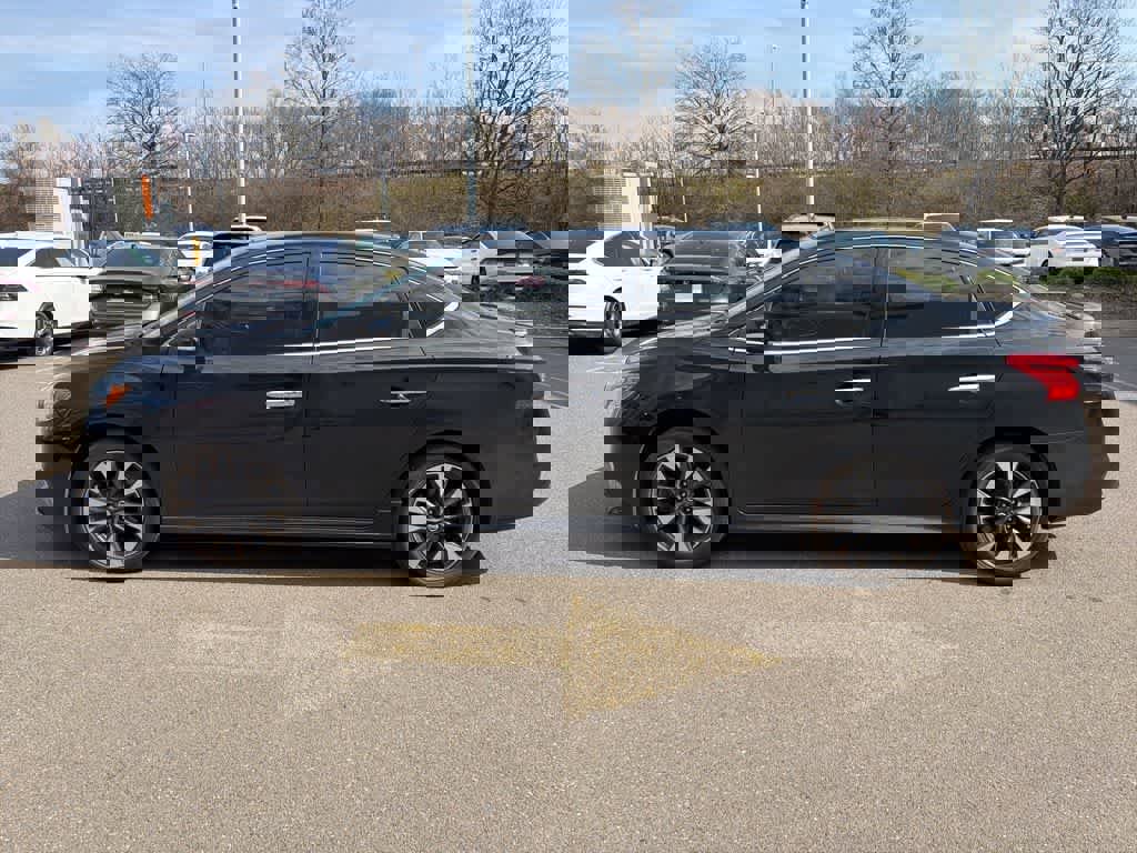Used 2018 Nissan Sentra SR image 6