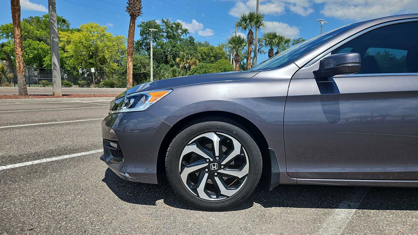 Used 2016 Honda Accord EX image 19