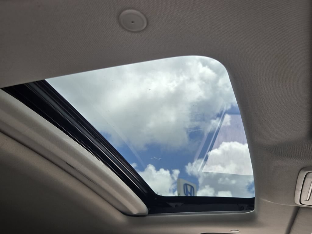 New 2024 Honda CR-V EX-L image 17