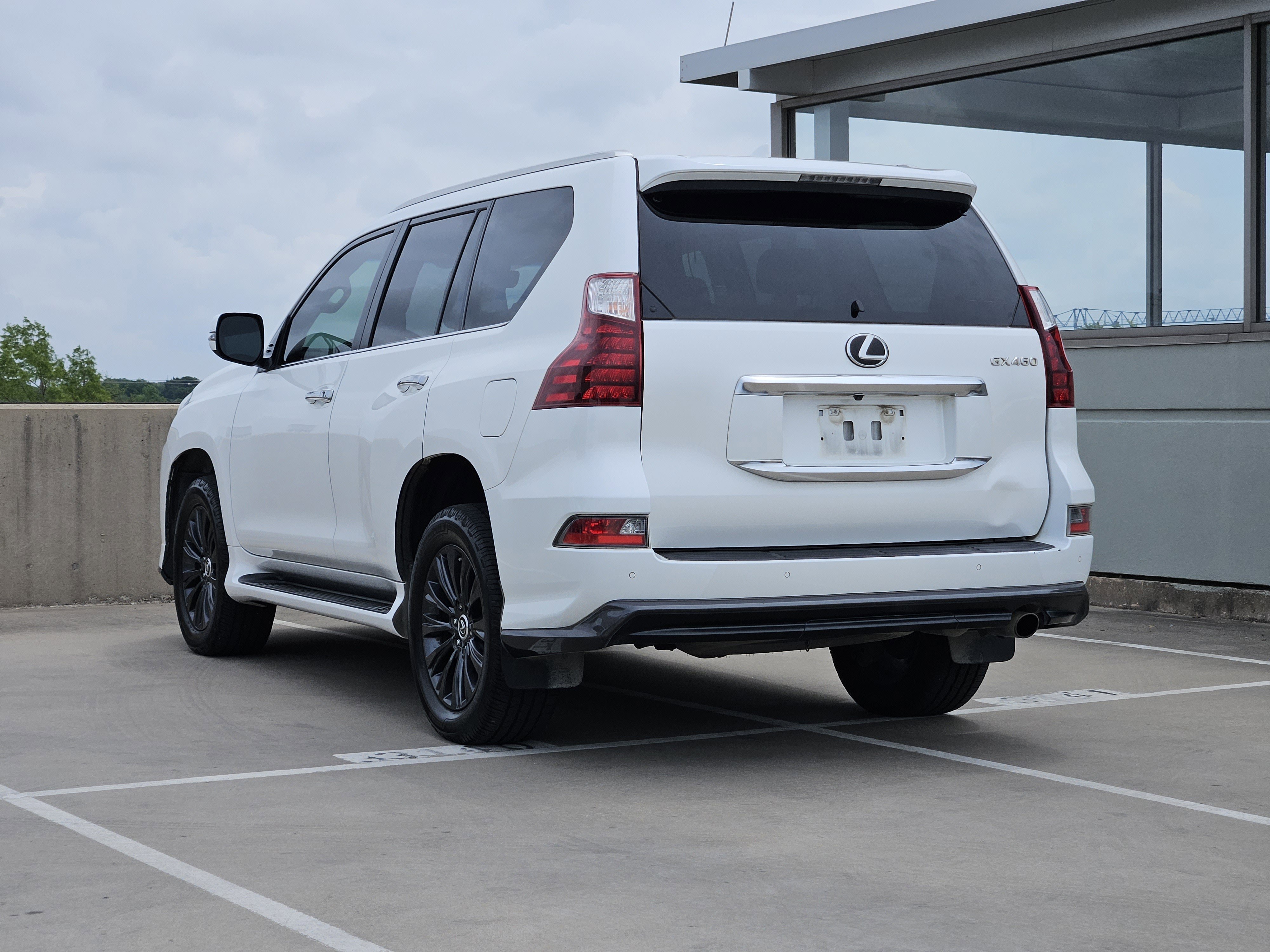 Used 2020 Lexus GX 460 Premium AWD/4WD image 3