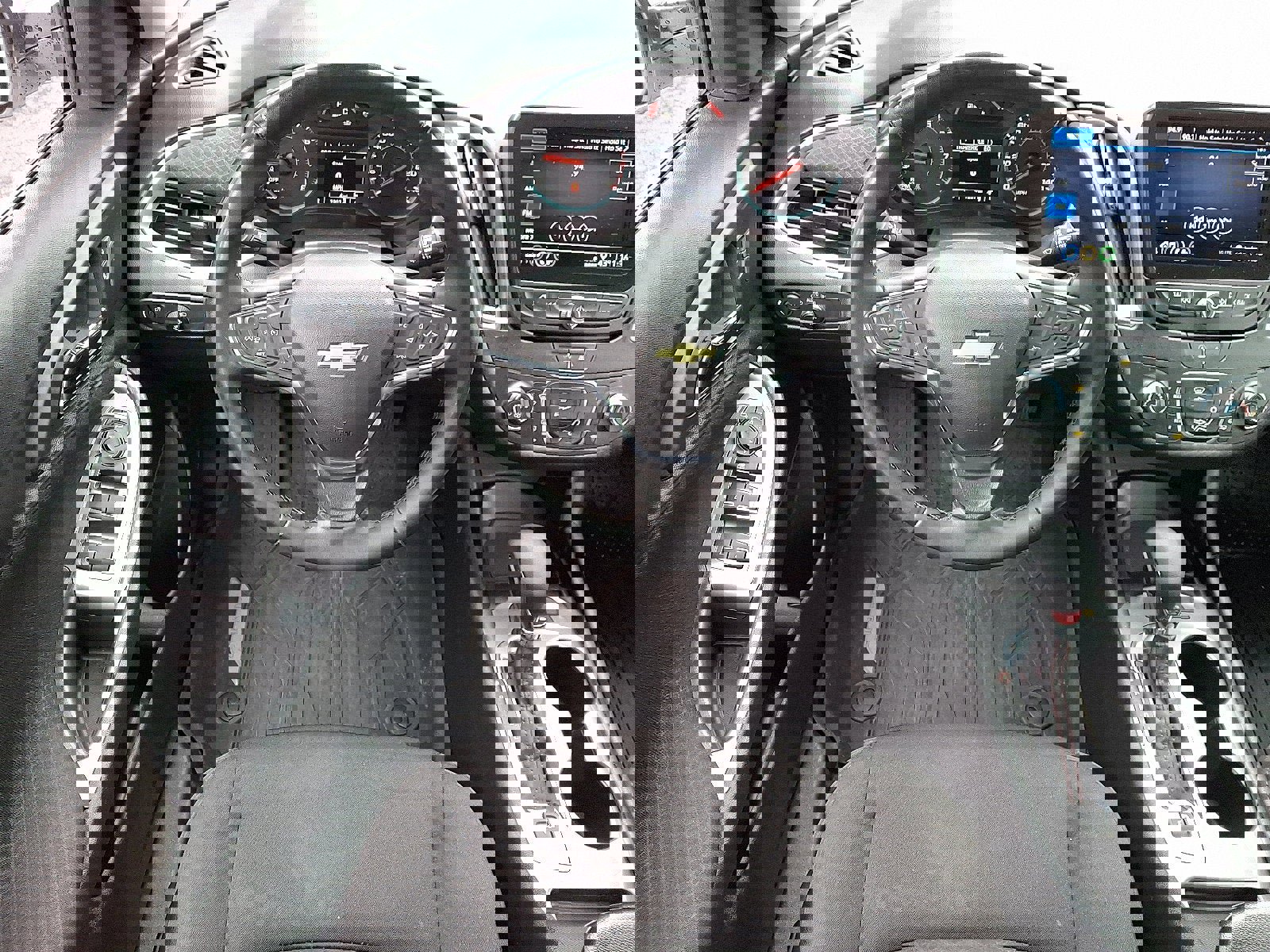 Used 2024 Chevrolet Malibu RS w/ LPO, Floor Liner Package image 10