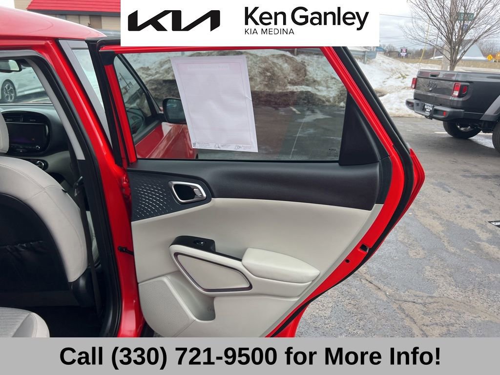 Certified 2025 Kia Soul EX image 56