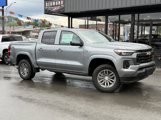 New 2025 Chevrolet Colorado LT w/ LT Convenience Package image 2