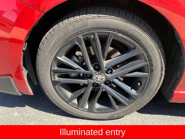 Used 2025 Toyota Camry SE FWD image 10