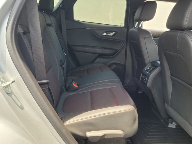 Used 2022 Chevrolet Blazer RS w/ Enhanced Convenience Package image 17