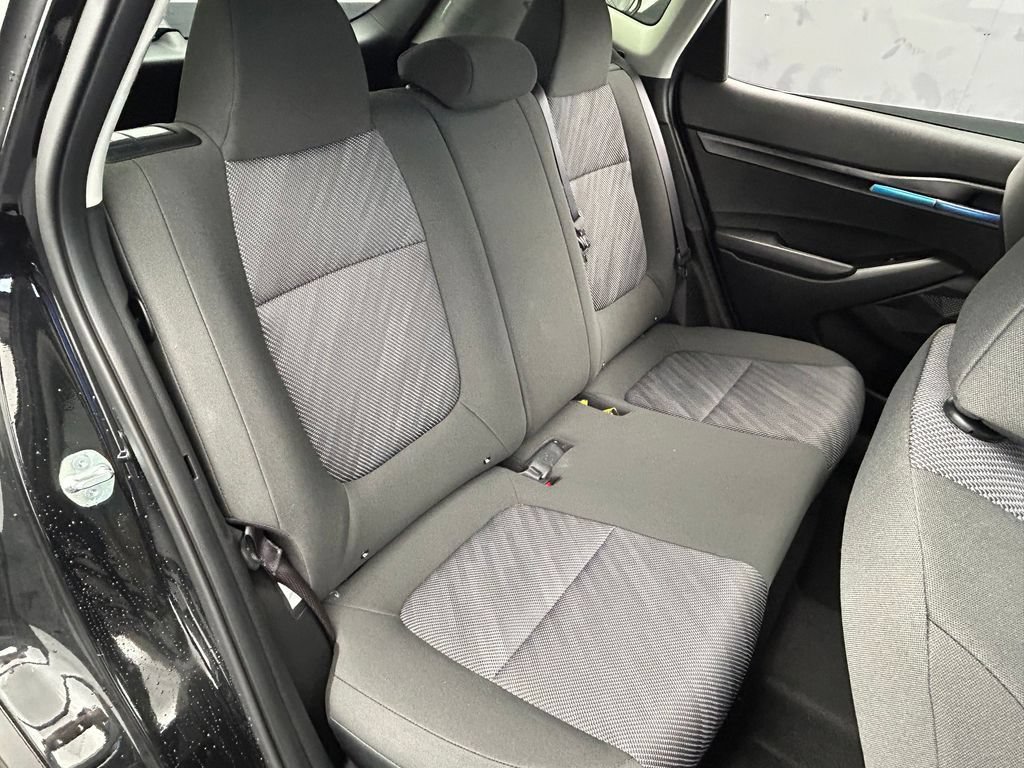 Used 2026 Kia Seltos LX FWD image 11